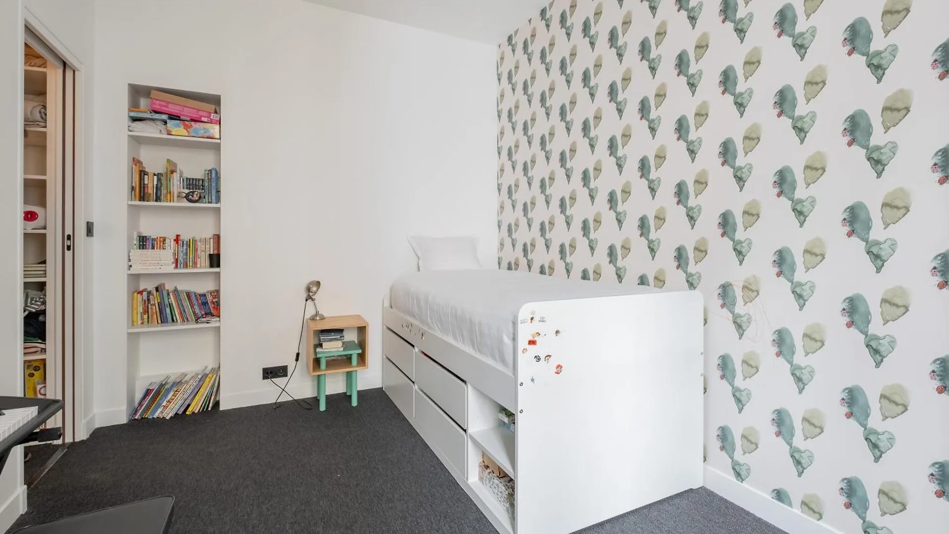 파리 Veeve - Light & Luxe In Les Batignolles 아파트 프랑스